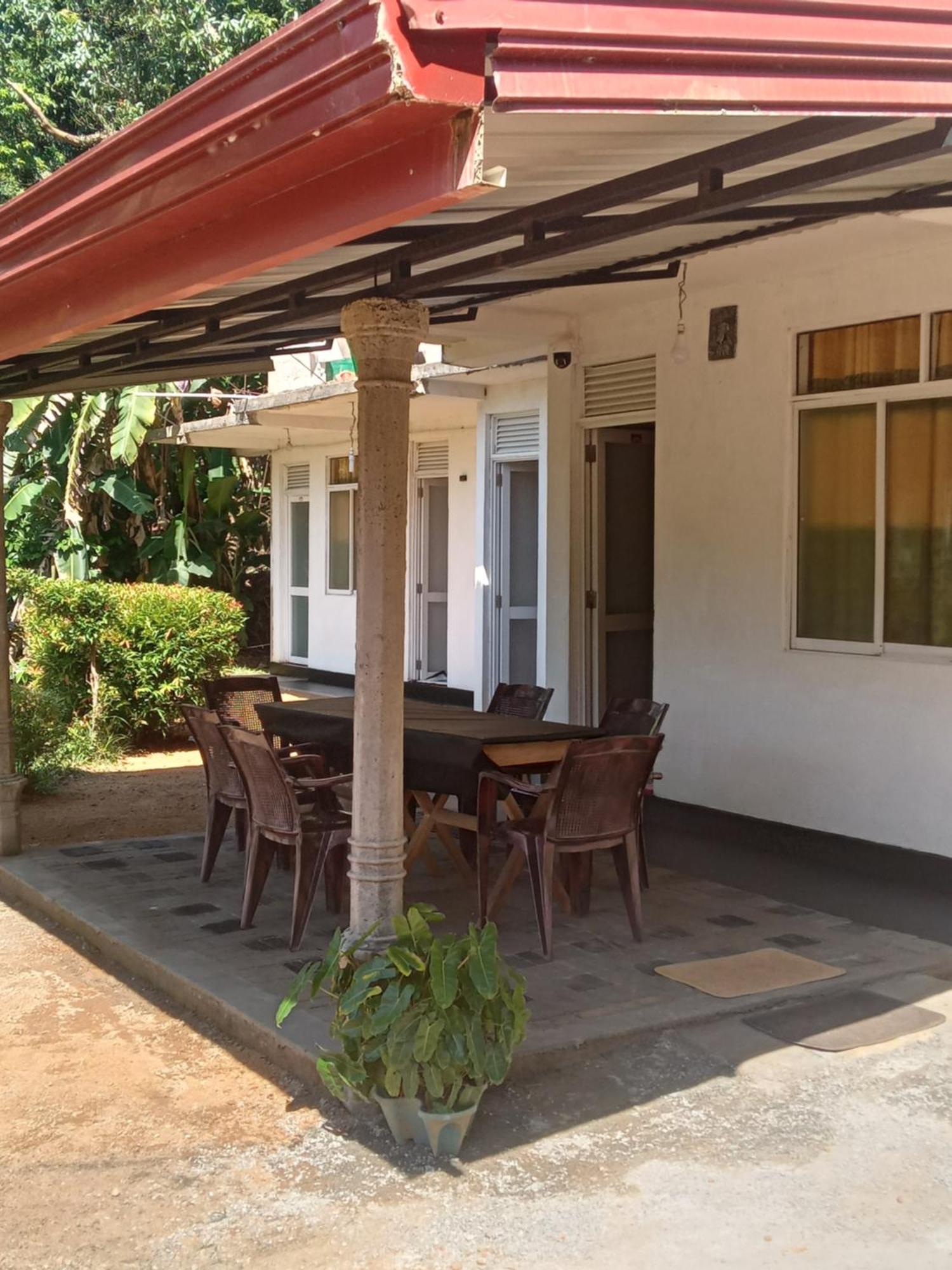 Rainforest Holiday Inn Deniyaya Exterior foto
